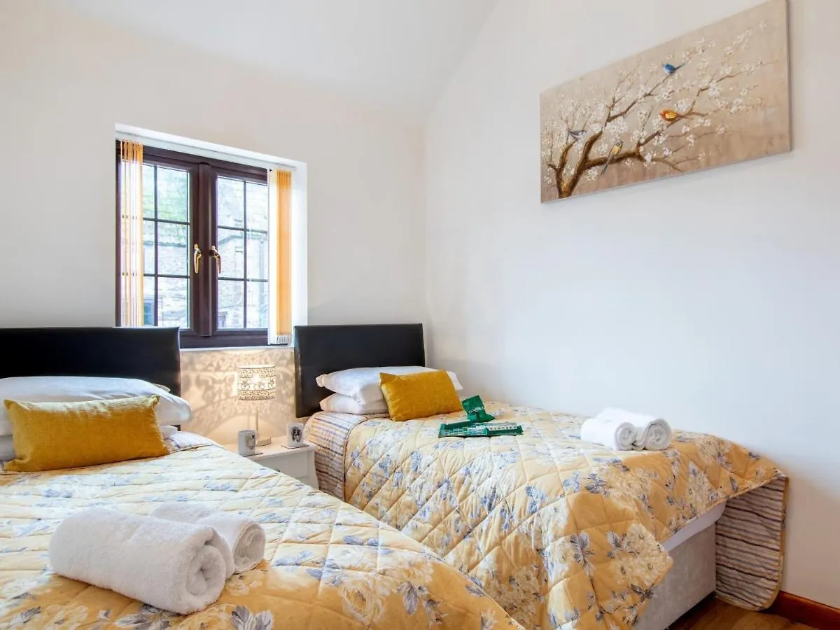 2 Bed In Bath 72836 Villa Chew Magna 0*,  United Kingdom